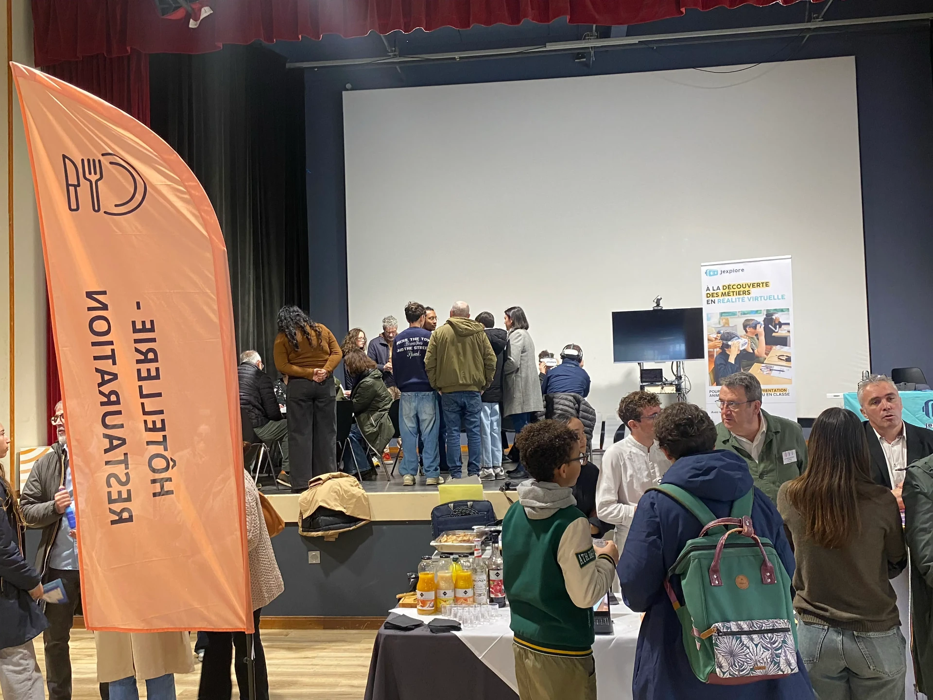 Stand VR Jexplore sur un forum de découverte des métiers