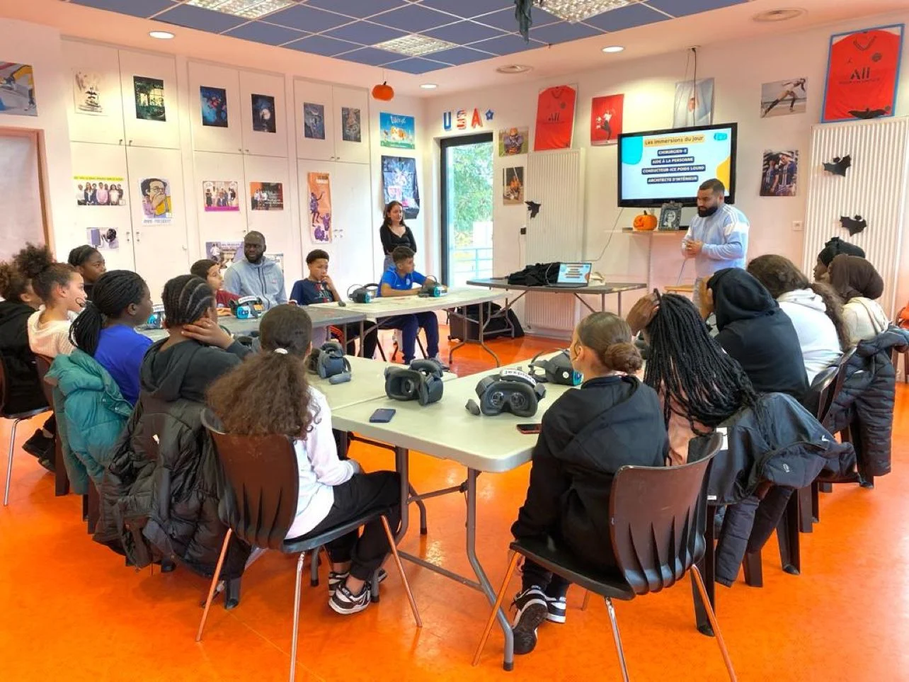 Cité éducative de Romainville : quand la réalité virtuelle ouvre le champ des possibles de ses collégiens